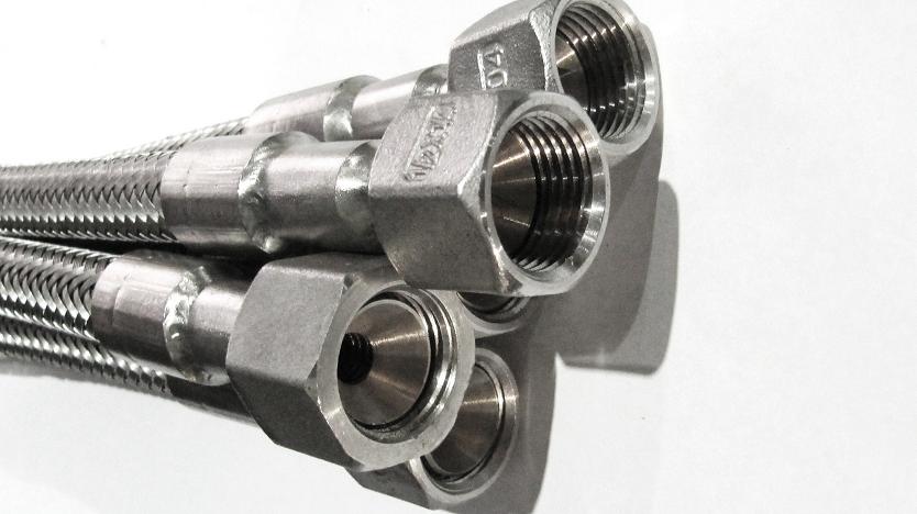 Металлорукав РВД рукав высокого давления вр внутренняя резьба конус 74 градуса из нержавеющей стали.