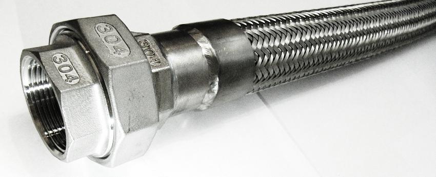 Металлорукав высокого давления с разъемным соединением американка ДУ 15 - 1/2
