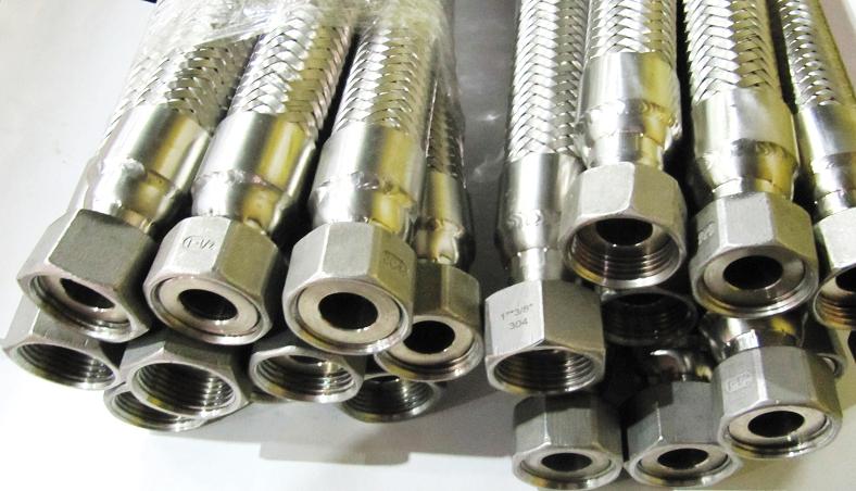Металлорукав РВД рукав высокого давления вр внутренняя резьба накидная гайка под плоскую прокладку из нержавеющей стали.